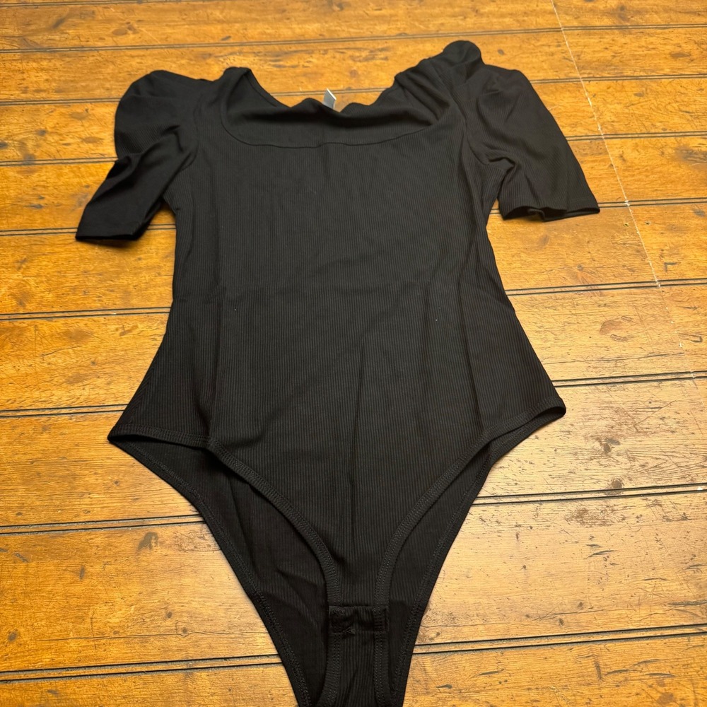 MISSUFE Black Ribbed Puff Sleeve Square Neck‎ Bodysuit Women's Size S